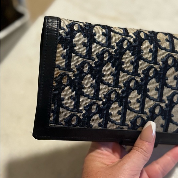 Dior Navy Foldover Wallet Kisslock Clasp - Picture 7 of 7